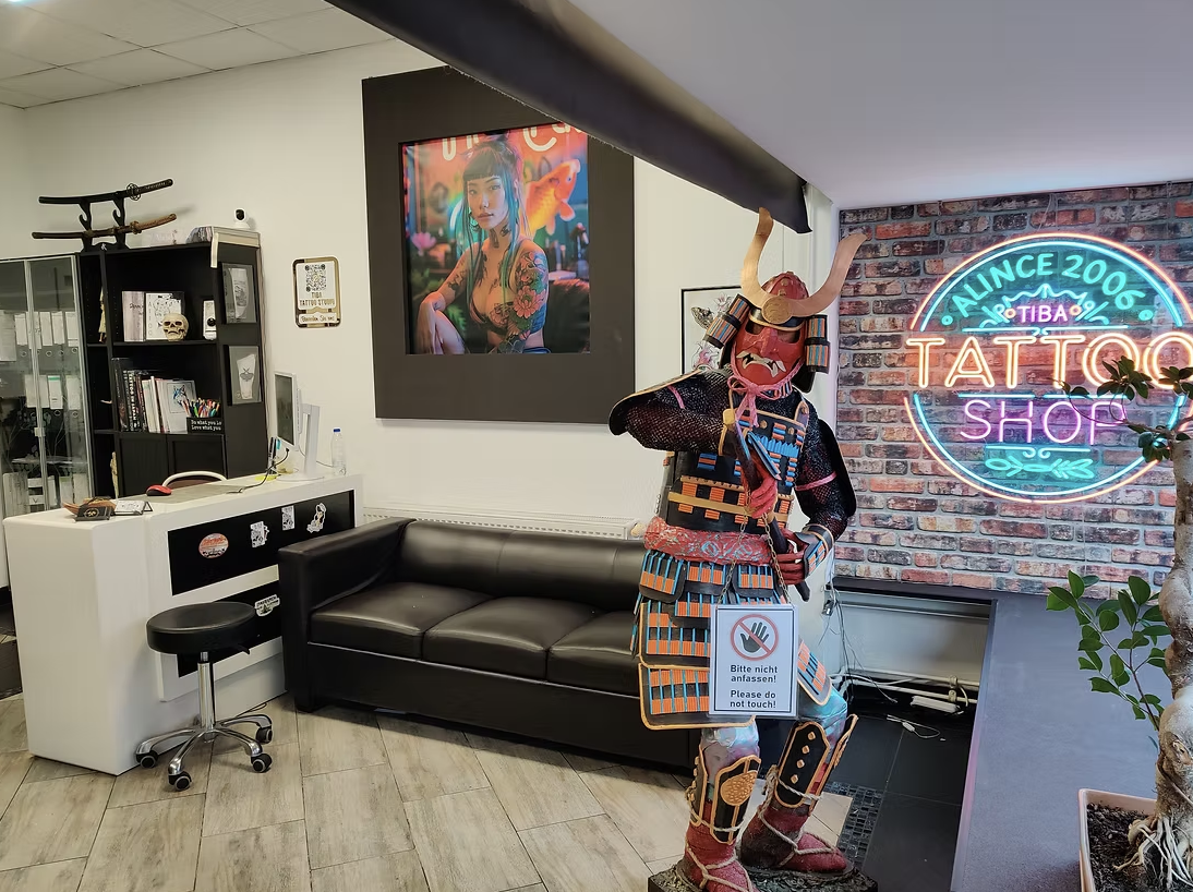 „Tattoo-Trends 2025: Was das neue Jahr für Körperkunst bereithält“